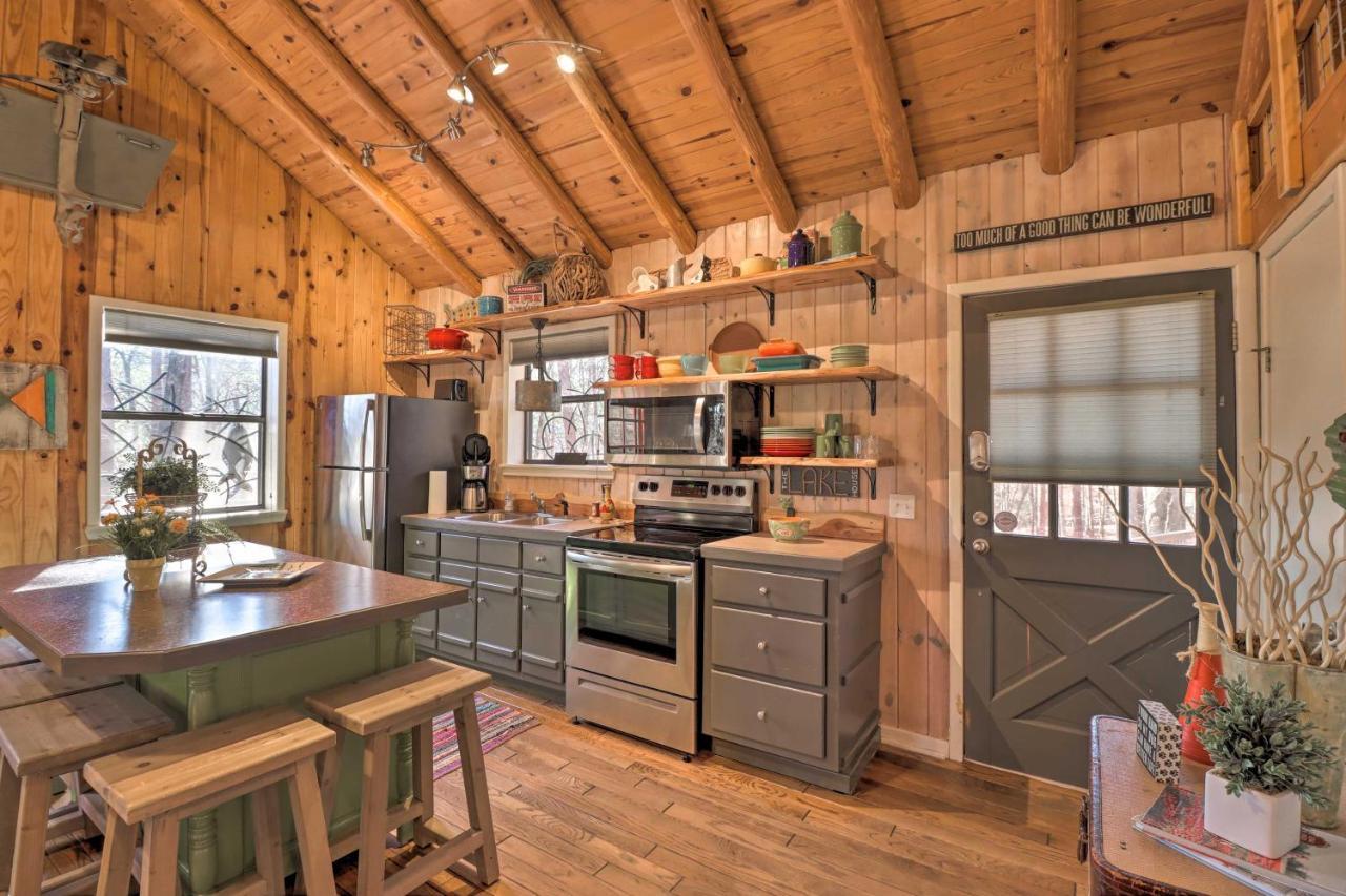 Scenic Greers Ferry Cabin With Deck And Fire Pit! Heber Springs Exterior foto